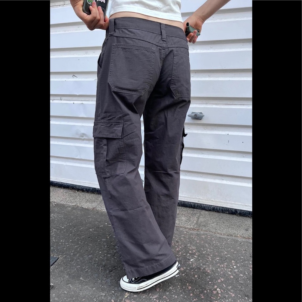 Brandy melville gray tatum cargo pants - Picture 4 of 5